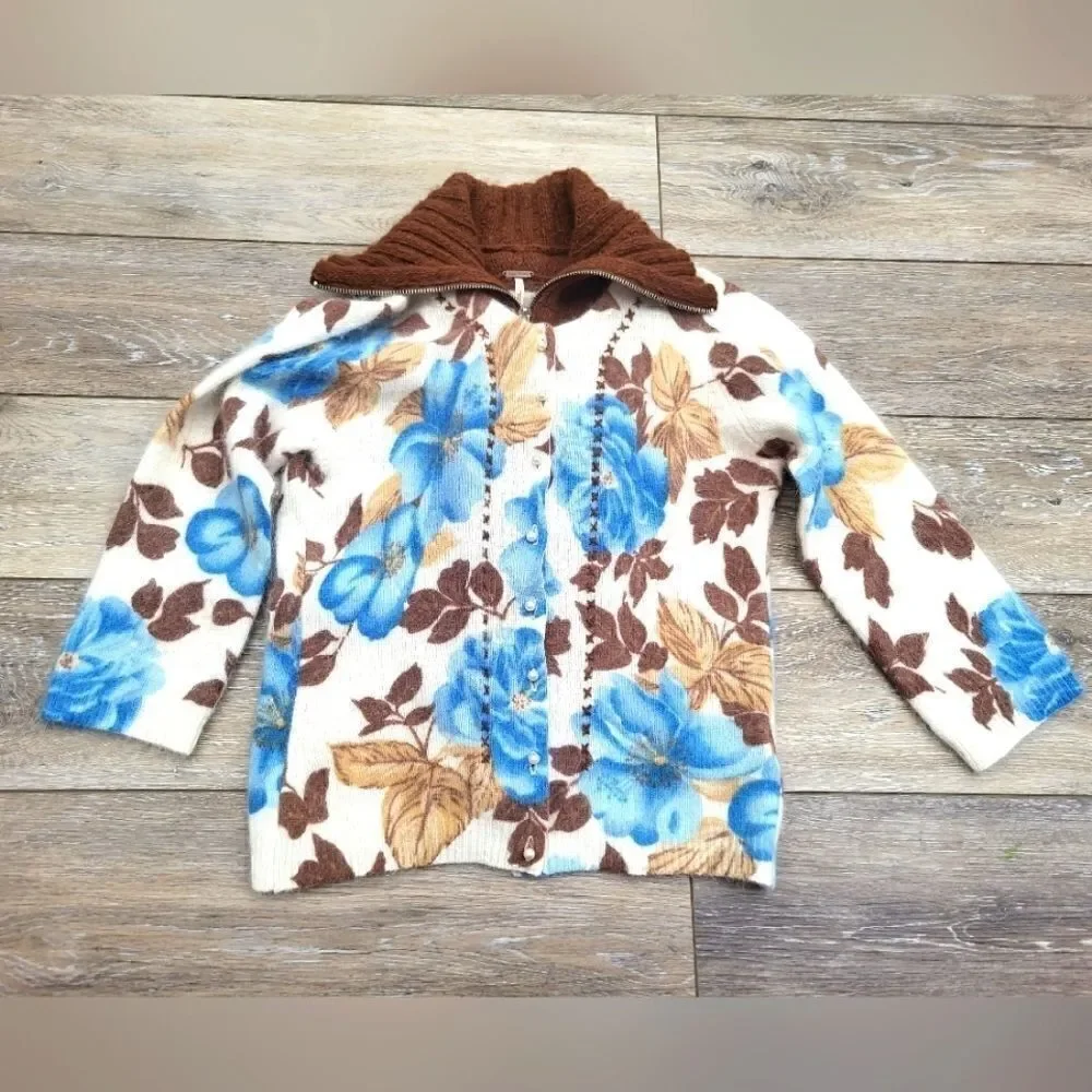 Free People rabbit hair/lambswool blend super soft sweater, floral blue brown w